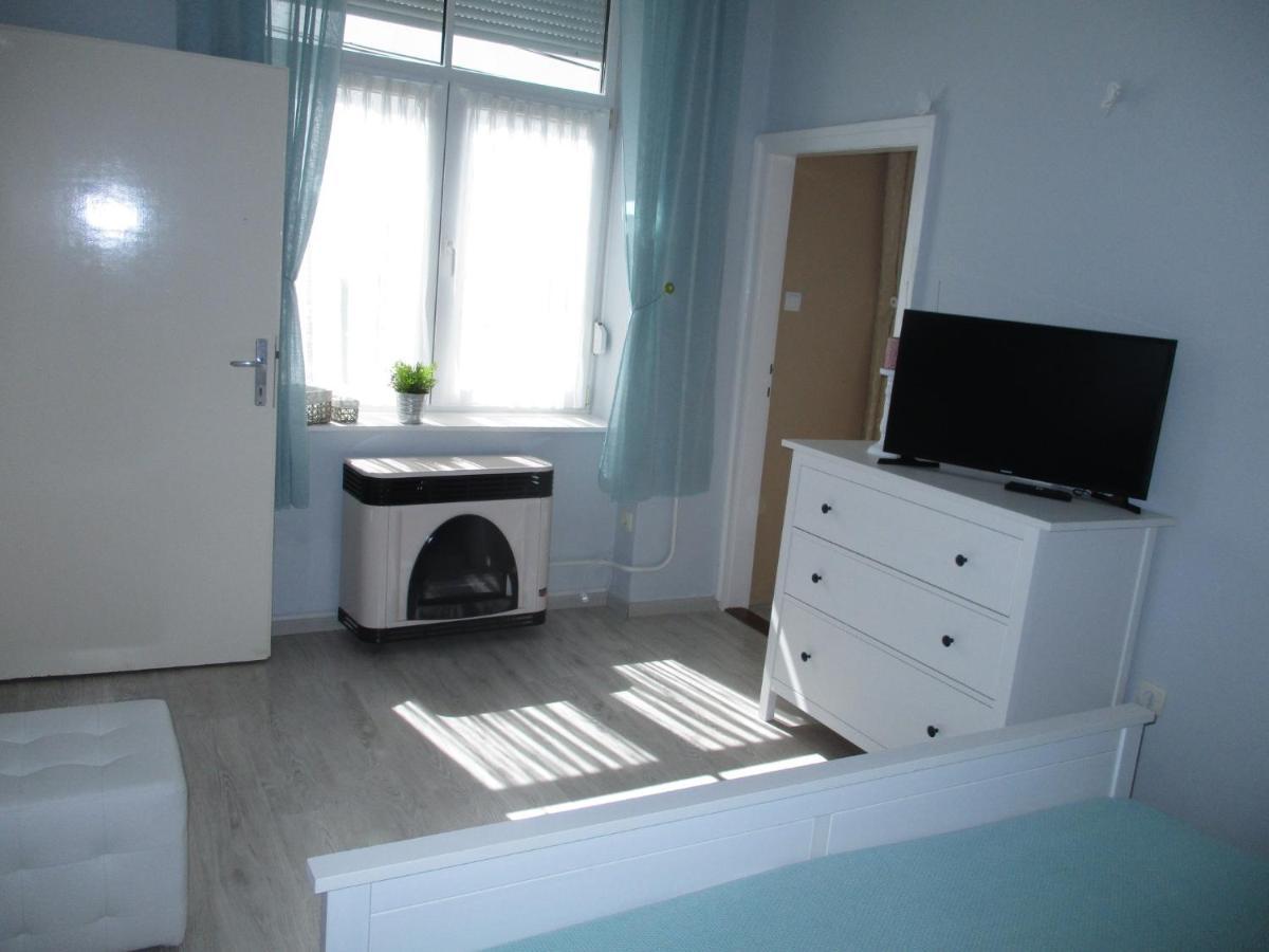 Ferencesek Apartman Πετς Εξωτερικό φωτογραφία